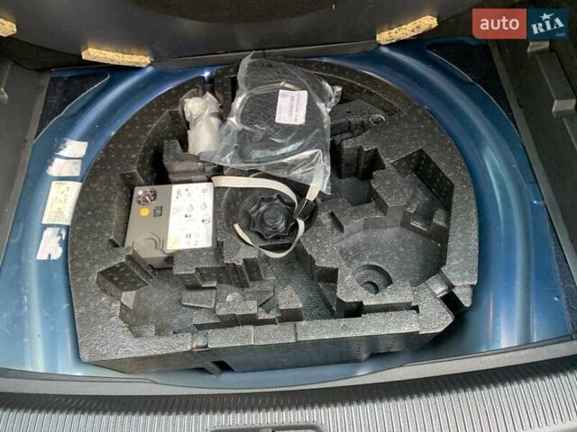 Синий Фольксваген Гольф, объемом двигателя 1.6 л и пробегом 123 тыс. км за 10999 $, фото 48 на Automoto.ua