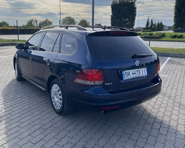 Синий Фольксваген Гольф, объемом двигателя 1.6 л и пробегом 296 тыс. км за 7400 $, фото 7 на Automoto.ua