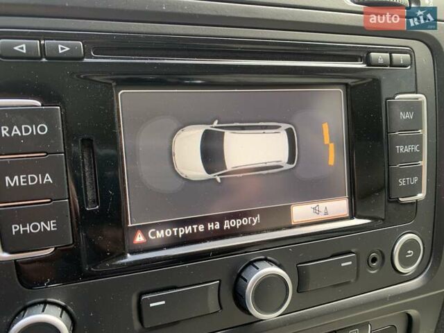 Синий Фольксваген Гольф, объемом двигателя 1.6 л и пробегом 123 тыс. км за 10999 $, фото 93 на Automoto.ua