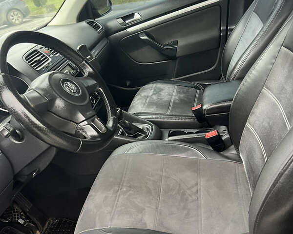 Синій Фольксваген Гольф, об'ємом двигуна 1.6 л та пробігом 321 тис. км за 5999 $, фото 44 на Automoto.ua