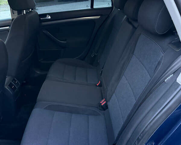 Синій Фольксваген Гольф, об'ємом двигуна 1.97 л та пробігом 177 тис. км за 9100 $, фото 14 на Automoto.ua