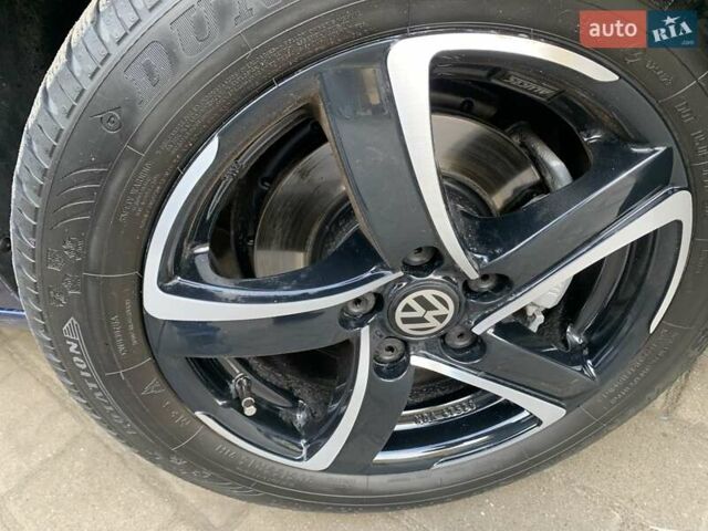 Синий Фольксваген Гольф, объемом двигателя 1.6 л и пробегом 123 тыс. км за 10999 $, фото 73 на Automoto.ua