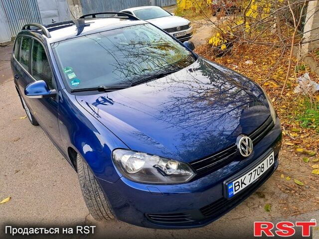 Синий Фольксваген Гольф, объемом двигателя 1.6 л и пробегом 195 тыс. км за 7700 $, фото 2 на Automoto.ua