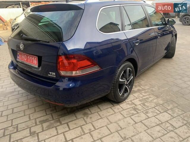 Синий Фольксваген Гольф, объемом двигателя 1.6 л и пробегом 123 тыс. км за 10999 $, фото 6 на Automoto.ua