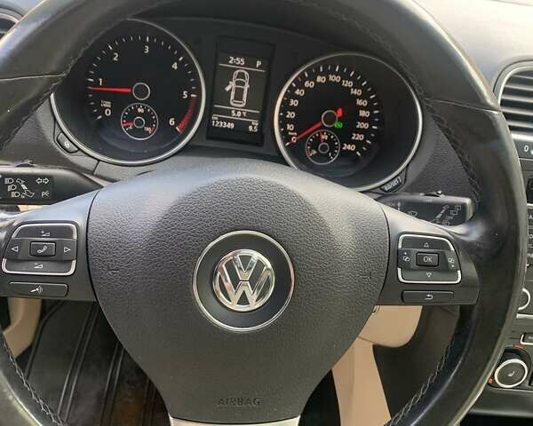 Синий Фольксваген Гольф, объемом двигателя 1.6 л и пробегом 123 тыс. км за 10999 $, фото 29 на Automoto.ua