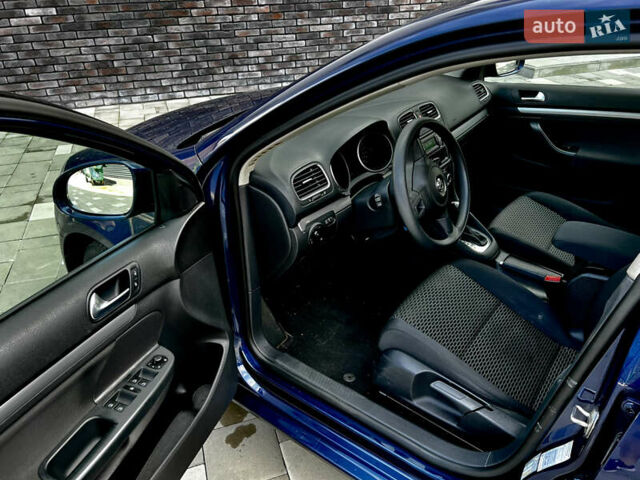 Синий Фольксваген Гольф, объемом двигателя 1.6 л и пробегом 228 тыс. км за 8499 $, фото 8 на Automoto.ua