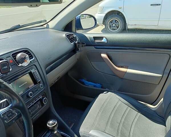 Синій Фольксваген Гольф, об'ємом двигуна 1.97 л та пробігом 307 тис. км за 8700 $, фото 11 на Automoto.ua