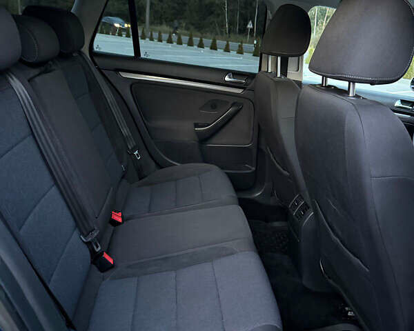 Синій Фольксваген Гольф, об'ємом двигуна 1.97 л та пробігом 177 тис. км за 9100 $, фото 17 на Automoto.ua