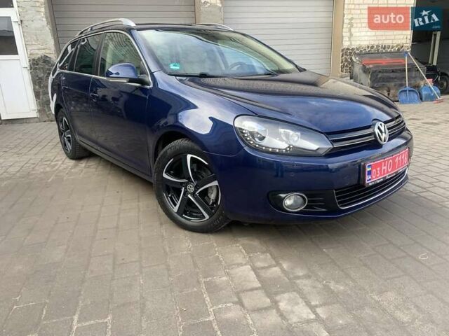 Синий Фольксваген Гольф, объемом двигателя 1.6 л и пробегом 123 тыс. км за 10999 $, фото 3 на Automoto.ua