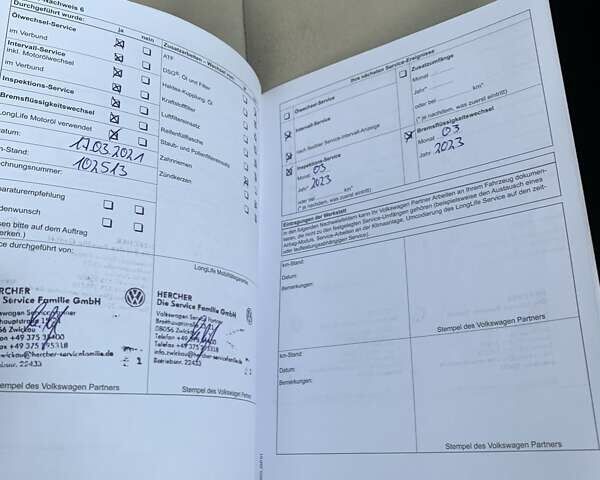 Синий Фольксваген Гольф, объемом двигателя 1.6 л и пробегом 123 тыс. км за 10999 $, фото 65 на Automoto.ua