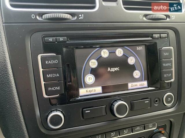 Синий Фольксваген Гольф, объемом двигателя 1.6 л и пробегом 123 тыс. км за 10999 $, фото 91 на Automoto.ua