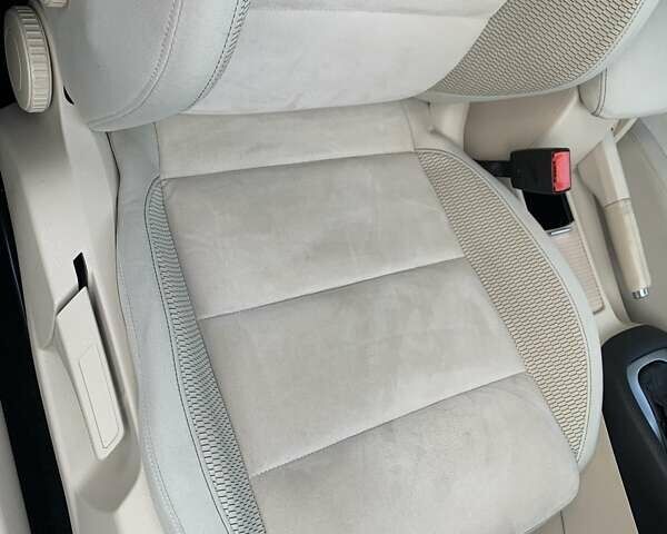 Синий Фольксваген Гольф, объемом двигателя 1.6 л и пробегом 123 тыс. км за 10999 $, фото 67 на Automoto.ua