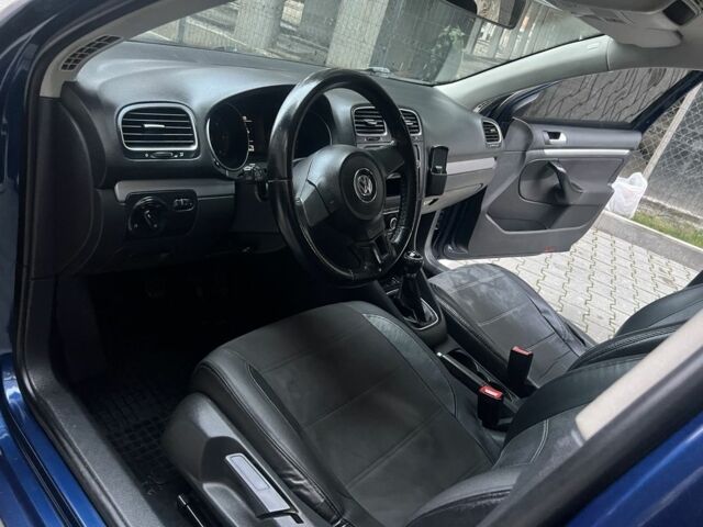 Синий Фольксваген Гольф, объемом двигателя 1.6 л и пробегом 214 тыс. км за 5999 $, фото 4 на Automoto.ua