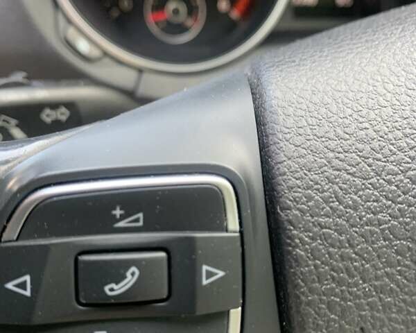 Синий Фольксваген Гольф, объемом двигателя 1.6 л и пробегом 123 тыс. км за 10999 $, фото 35 на Automoto.ua