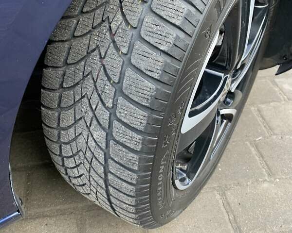 Синий Фольксваген Гольф, объемом двигателя 1.6 л и пробегом 123 тыс. км за 10999 $, фото 72 на Automoto.ua