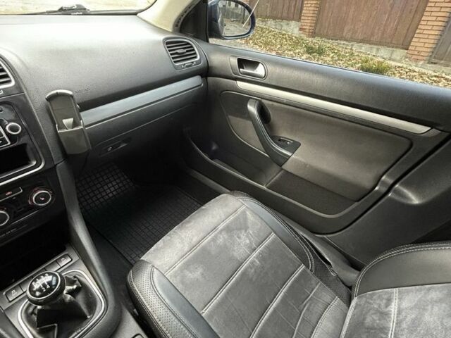 Синій Фольксваген Гольф, об'ємом двигуна 1.56 л та пробігом 320 тис. км за 6000 $, фото 14 на Automoto.ua