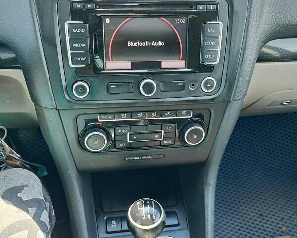 Синій Фольксваген Гольф, об'ємом двигуна 1.97 л та пробігом 307 тис. км за 8700 $, фото 13 на Automoto.ua