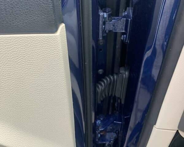 Синий Фольксваген Гольф, объемом двигателя 1.6 л и пробегом 123 тыс. км за 10999 $, фото 25 на Automoto.ua