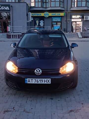 Фольксваген Гольф 2011 в Калуше на Automoto.ua Синий Фольксваген Гольф, объемом двигателя 1.6 л и пробегом 237 тыс. км за 8300 $, фото 26 на Automoto.ua