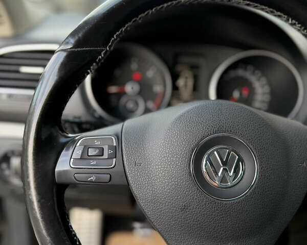 Синій Фольксваген Гольф, об'ємом двигуна 1.6 л та пробігом 266 тис. км за 7950 $, фото 20 на Automoto.ua