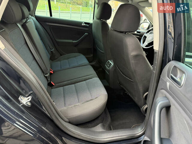 Синій Фольксваген Гольф, об'ємом двигуна 1.6 л та пробігом 266 тис. км за 7950 $, фото 12 на Automoto.ua