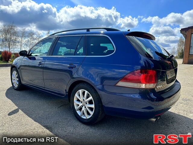 Синий Фольксваген Гольф, объемом двигателя 2 л и пробегом 207 тыс. км за 9950 $, фото 2 на Automoto.ua