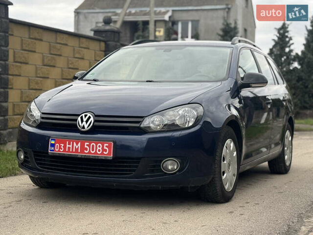 Синий Фольксваген Гольф, объемом двигателя 1.6 л и пробегом 235 тыс. км за 7950 $, фото 5 на Automoto.ua