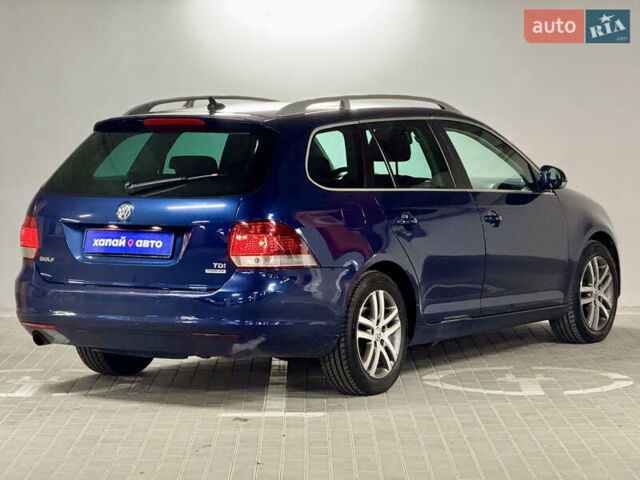 Синий Фольксваген Гольф, объемом двигателя 1.6 л и пробегом 226 тыс. км за 8300 $, фото 4 на Automoto.ua