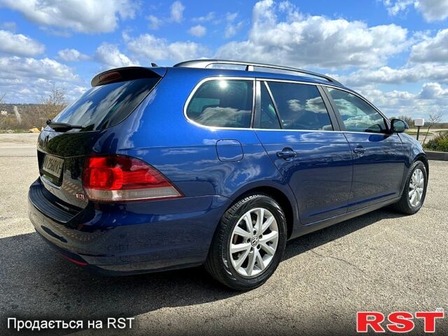 Синий Фольксваген Гольф, объемом двигателя 2 л и пробегом 207 тыс. км за 9950 $, фото 1 на Automoto.ua