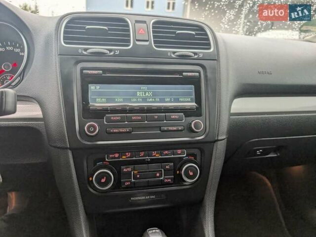 Синій Фольксваген Гольф, об'ємом двигуна 1.4 л та пробігом 180 тис. км за 7999 $, фото 13 на Automoto.ua