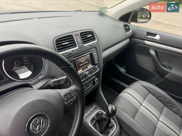 Синий Фольксваген Гольф, объемом двигателя 1.6 л и пробегом 188 тыс. км за 8499 $, фото 20 на Automoto.ua