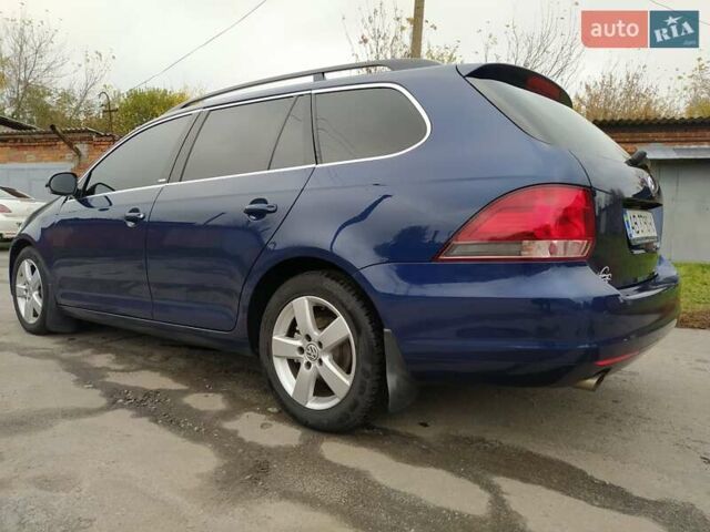 Фольксваген Гольф 2012 в Казатине на Automoto.ua Синий Фольксваген Гольф, объемом двигателя 1.6 л и пробегом 280 тыс. км за 8500 $, фото 1 на Automoto.ua