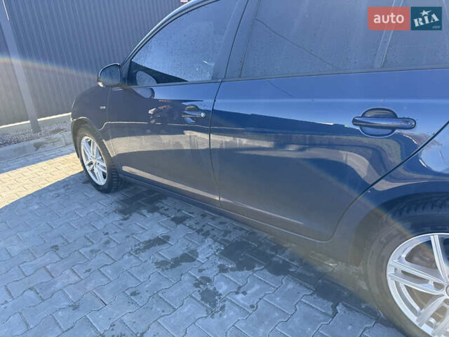 Синий Фольксваген Гольф, объемом двигателя 2 л и пробегом 340 тыс. км за 12000 $, фото 7 на Automoto.ua