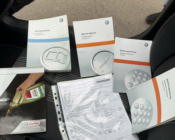 Синий Фольксваген Гольф, объемом двигателя 1.6 л и пробегом 188 тыс. км за 8499 $, фото 53 на Automoto.ua