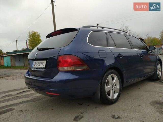 Фольксваген Гольф 2012 в Казатине на Automoto.ua Синий Фольксваген Гольф, объемом двигателя 1.6 л и пробегом 280 тыс. км за 8500 $, фото 7 на Automoto.ua
