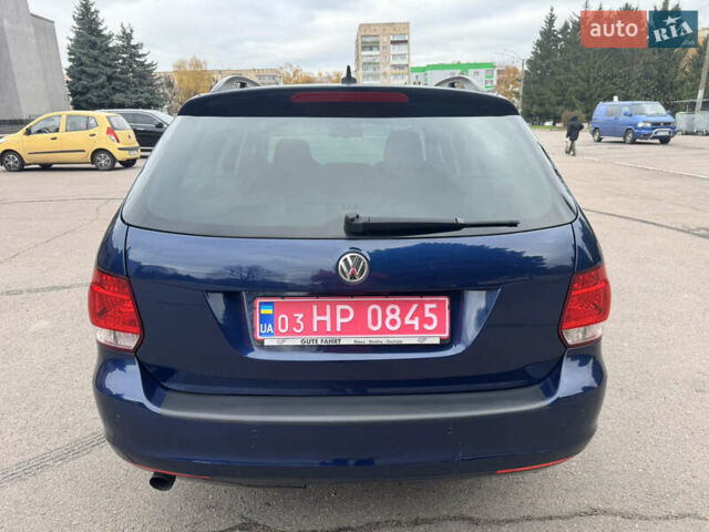 Синий Фольксваген Гольф, объемом двигателя 1.6 л и пробегом 188 тыс. км за 8499 $, фото 4 на Automoto.ua