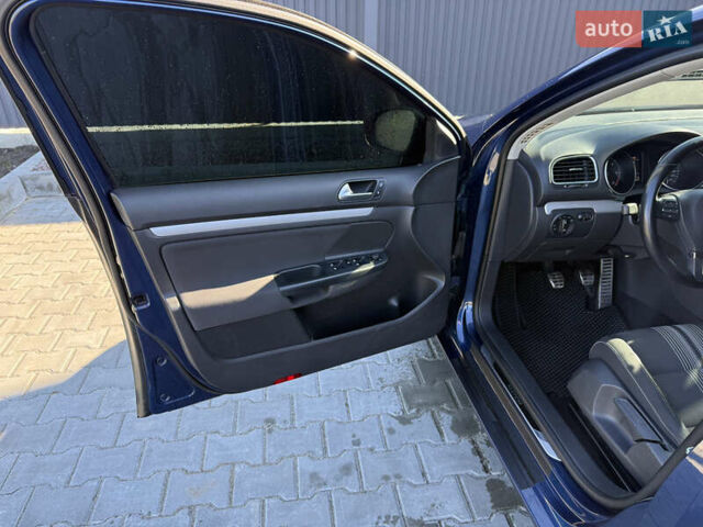 Синий Фольксваген Гольф, объемом двигателя 2 л и пробегом 340 тыс. км за 12000 $, фото 28 на Automoto.ua