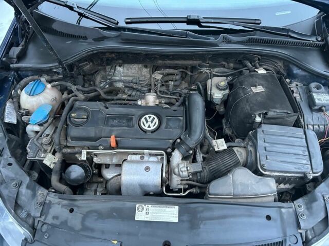 Синій Фольксваген Гольф, об'ємом двигуна 1.4 л та пробігом 197 тис. км за 8300 $, фото 6 на Automoto.ua
