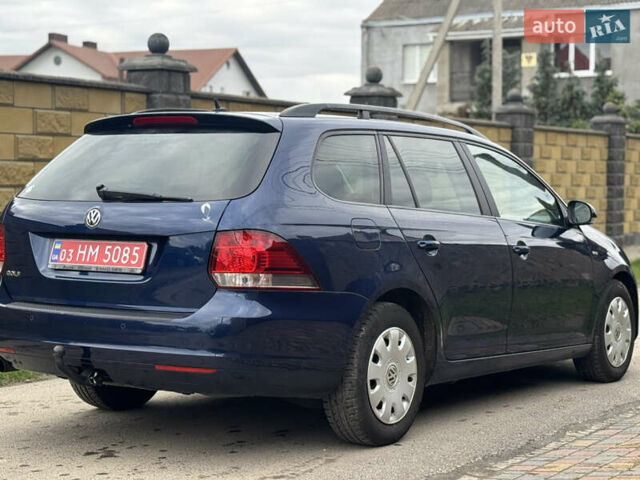 Синий Фольксваген Гольф, объемом двигателя 1.6 л и пробегом 235 тыс. км за 7950 $, фото 15 на Automoto.ua