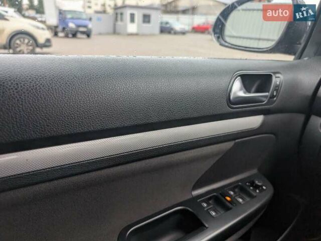 Синій Фольксваген Гольф, об'ємом двигуна 1.4 л та пробігом 180 тис. км за 7999 $, фото 15 на Automoto.ua