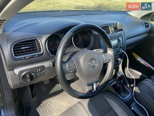 Синий Фольксваген Гольф, объемом двигателя 1.6 л и пробегом 214 тыс. км за 8950 $, фото 9 на Automoto.ua
