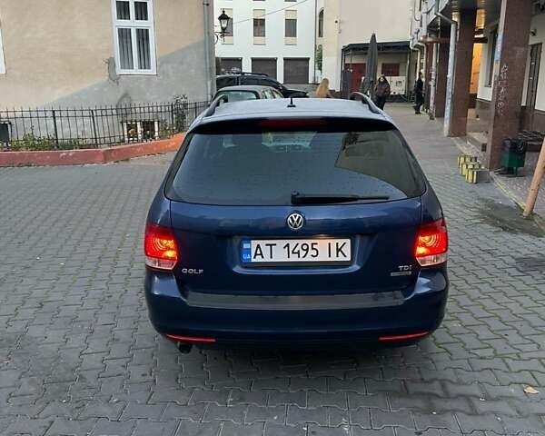 Синий Фольксваген Гольф, объемом двигателя 1.6 л и пробегом 134 тыс. км за 9350 $, фото 3 на Automoto.ua