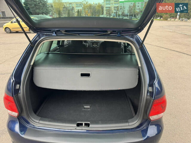 Синий Фольксваген Гольф, объемом двигателя 1.6 л и пробегом 188 тыс. км за 8499 $, фото 35 на Automoto.ua