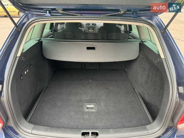 Синий Фольксваген Гольф, объемом двигателя 1.6 л и пробегом 188 тыс. км за 8499 $, фото 34 на Automoto.ua