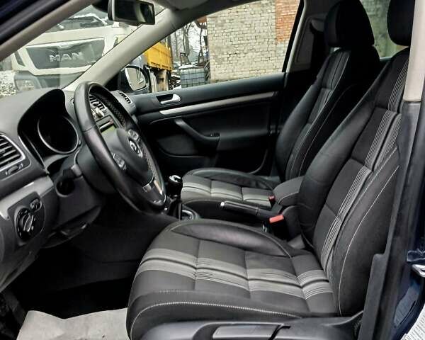 Синий Фольксваген Гольф, объемом двигателя 1.4 л и пробегом 168 тыс. км за 7600 $, фото 10 на Automoto.ua