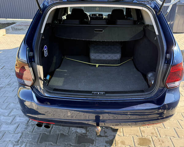 Синий Фольксваген Гольф, объемом двигателя 2 л и пробегом 340 тыс. км за 12000 $, фото 32 на Automoto.ua