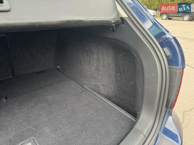 Синий Фольксваген Гольф, объемом двигателя 1.6 л и пробегом 188 тыс. км за 8499 $, фото 37 на Automoto.ua