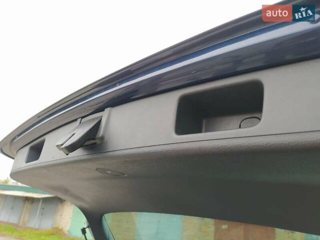 Фольксваген Гольф 2012 в Казатине на Automoto.ua Синий Фольксваген Гольф, объемом двигателя 1.6 л и пробегом 280 тыс. км за 8500 $, фото 18 на Automoto.ua