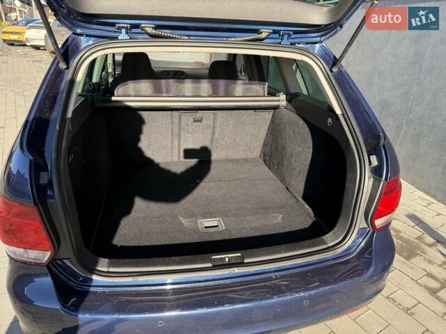 Синій Фольксваген Гольф, об'ємом двигуна 1.6 л та пробігом 255 тис. км за 8150 $, фото 18 на Automoto.ua