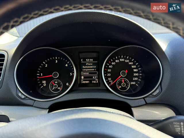 Синий Фольксваген Гольф, объемом двигателя 2 л и пробегом 340 тыс. км за 12000 $, фото 3 на Automoto.ua